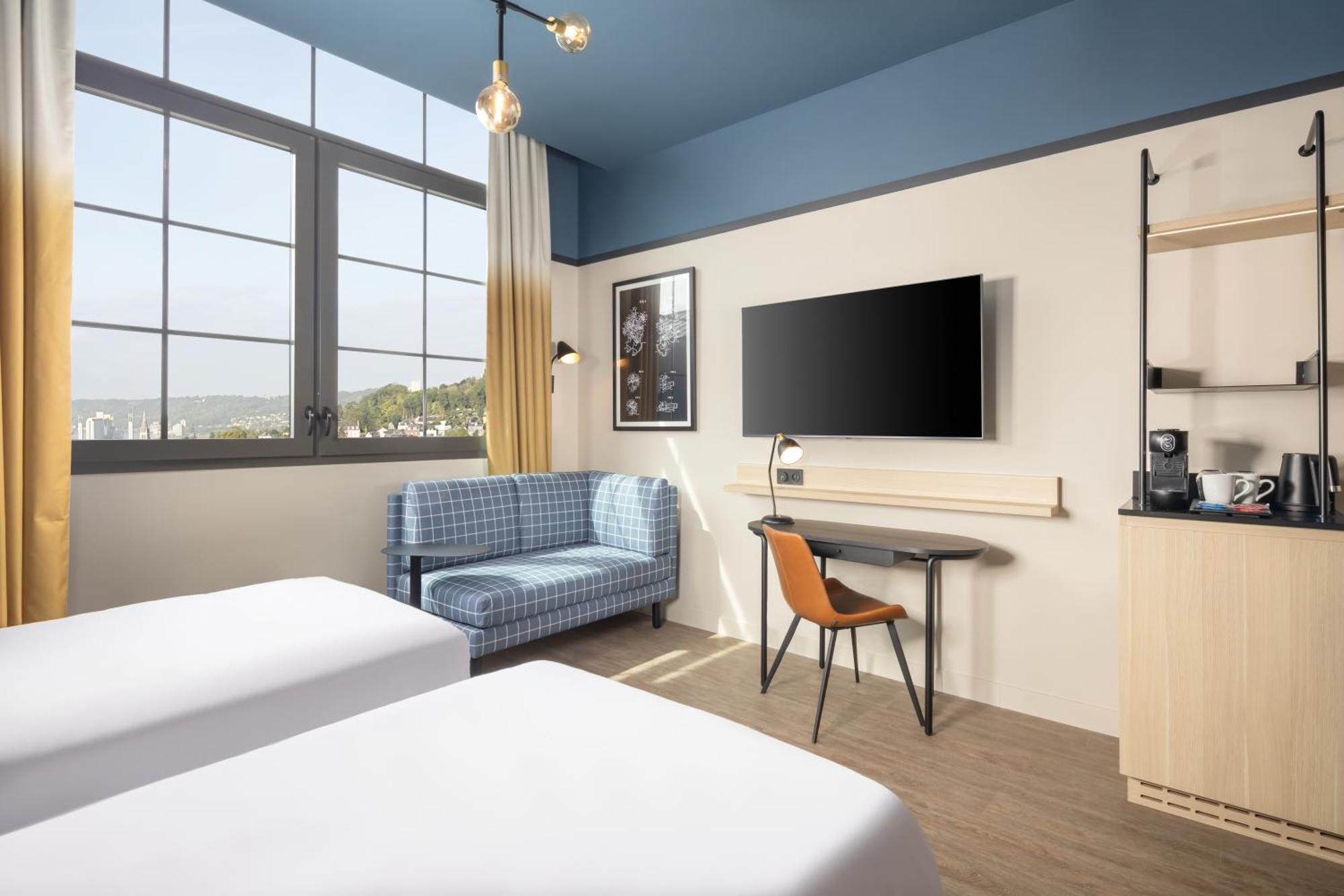 Hyatt Place 4*